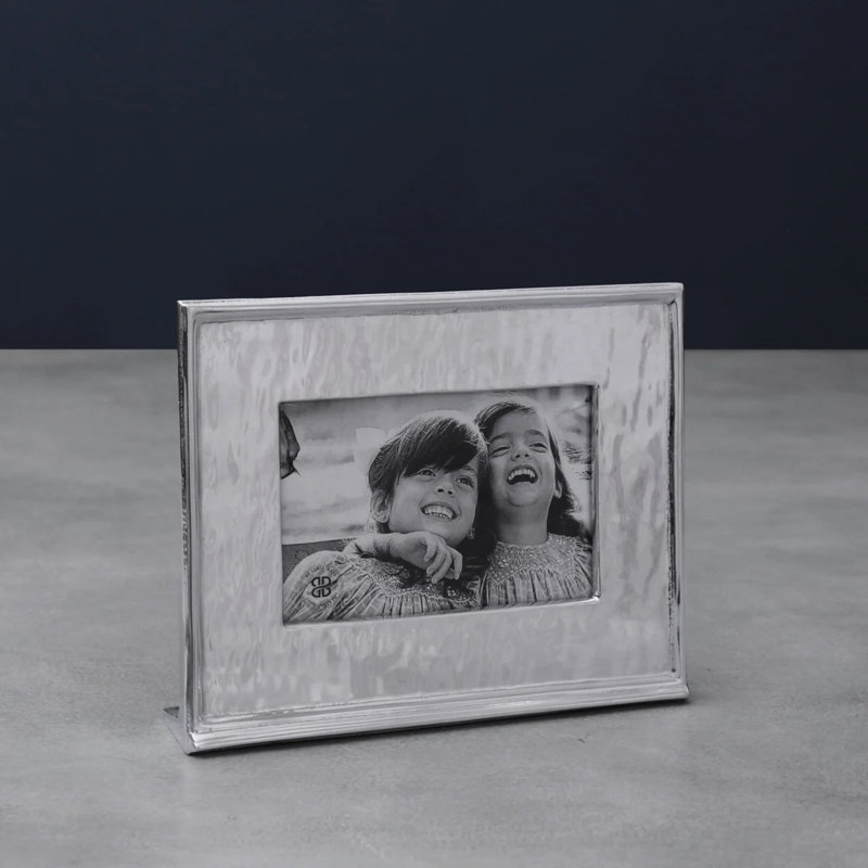 FRAME Metal Picture Frame, Gold, 4" W x 6" H