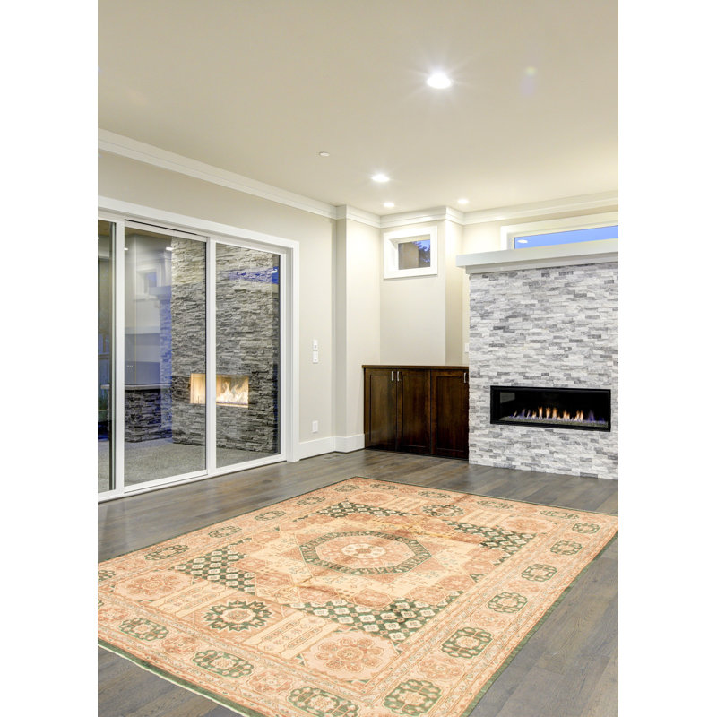 Tapis vert foncé 7 pi 11 po x 10 pi 0 po