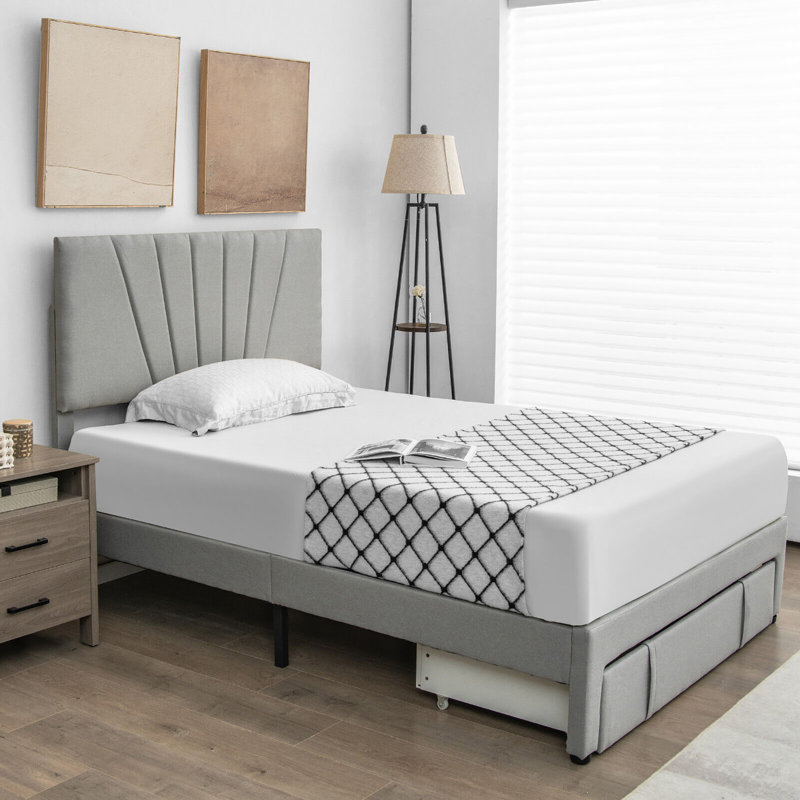 Lametrice Upholstered Platform Storage Bed, Full / Double