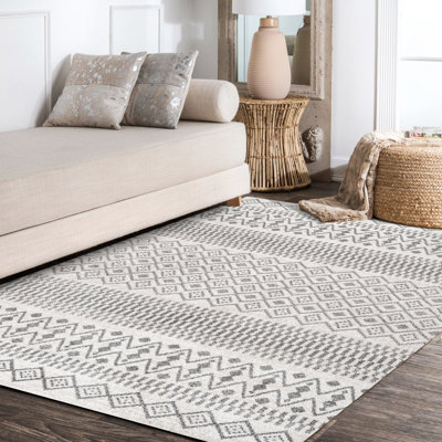 Naia Berber Geometric Stripe Cream/Gray Rug