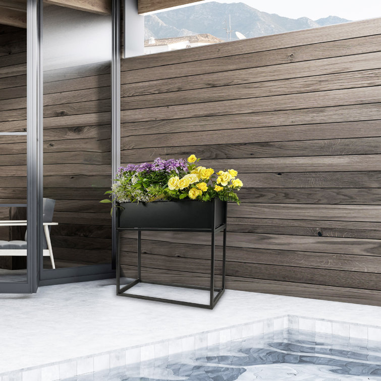 Dekker Metal Elevated Planter with Fabric Liner Insert