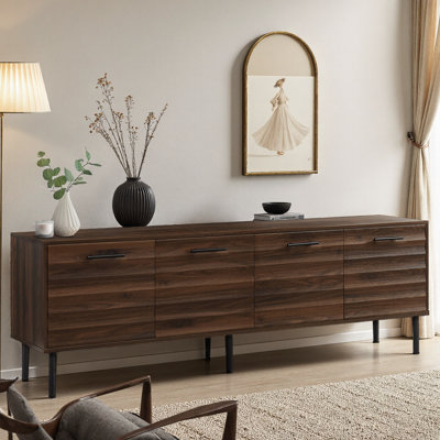 Élégant meuble télé 72 po avec rangement - Stratifié brun foncé et métal noir, parfait pour les salons modernes