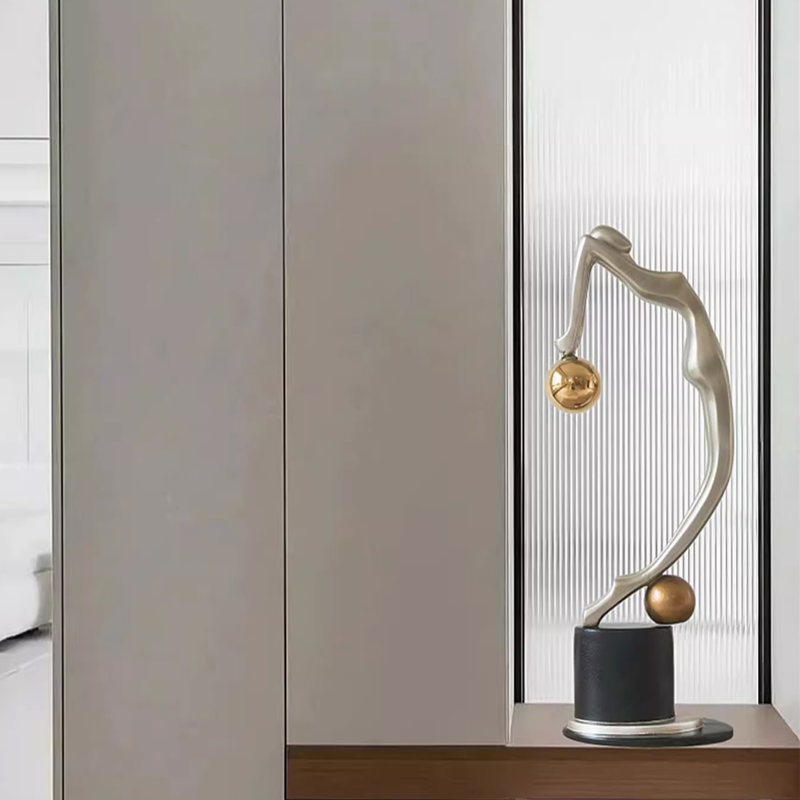 Pièce décorative moderne en résine de fibre de verre abstraite et minimaliste