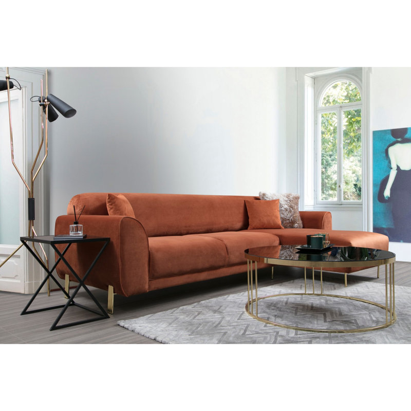Canapé-lit d'angle Cinnamon, structure en bois de hêtre et panneau de particules, 113,0 po x 66,5 po x 33,5 po | Tissu 100% polyester, mousse 28,0 cm | Système de canapé-lit durable avec mécanisme de dossier, pieds en métal doré, 2 coussins inclus