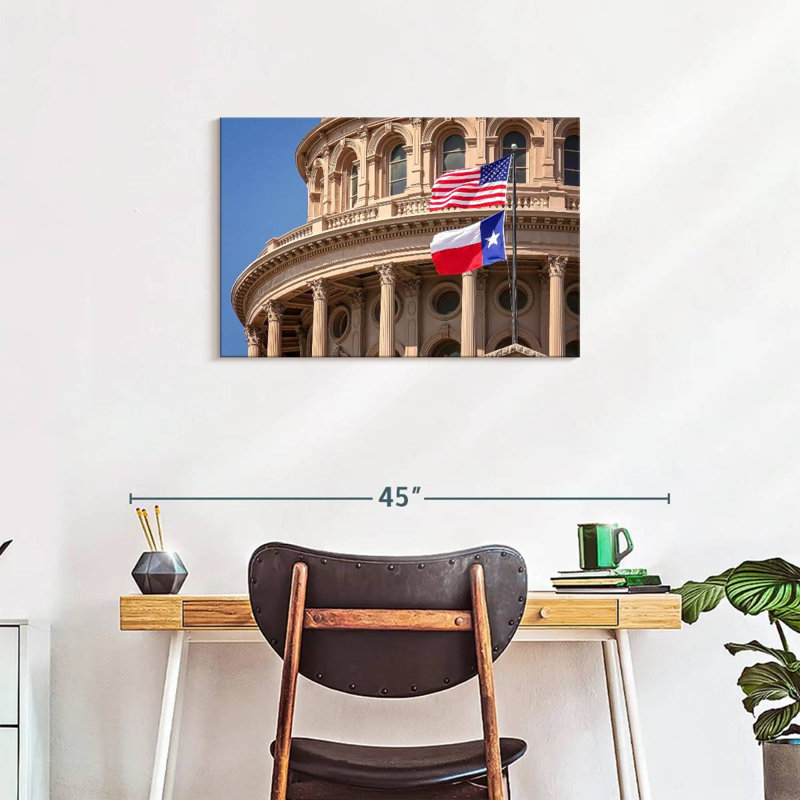 Drapeaux de Nicci au Texas Capitol, H 20 po x l 30 po