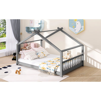 Lit de maison gris en bois de taille double - idéal pour le plaisir et le jeu, avec structure de toit robuste, L 80,7 po de long, repose à assembler, l 56,3 po de large