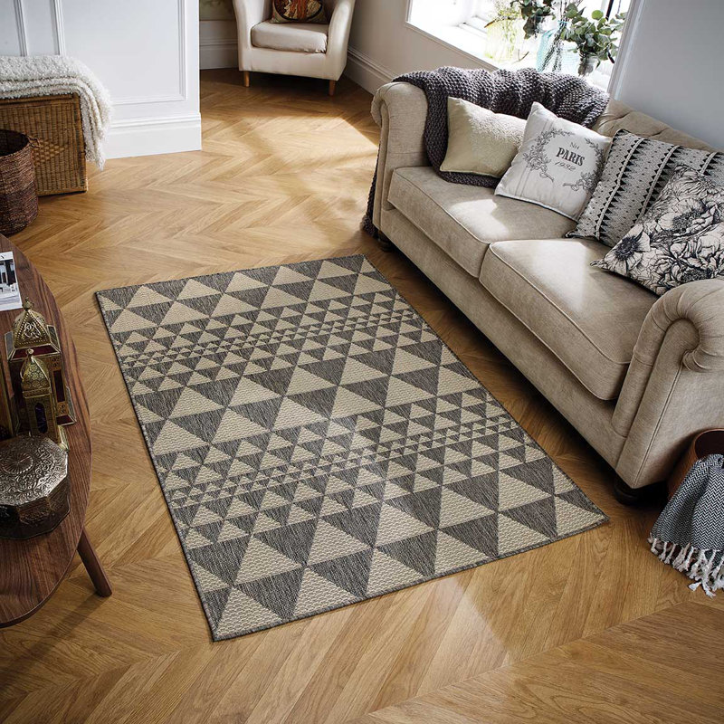 Lanagan Geometric Area Rug, Rectangle 160 x 225cm