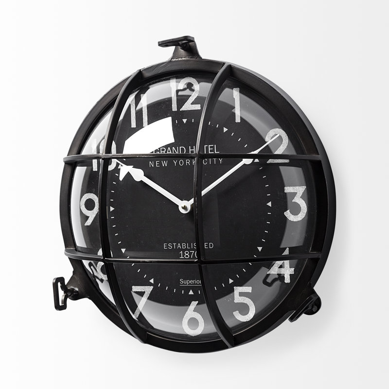 Aleta Metal Wall Clock