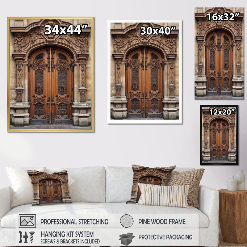 Vieille porte en bois avec sculptures à Paris, France IV, H 32 po x l 24 po x P 1 po, Cadre flottant doré