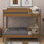 Lit superposé simple au-dessus de simple, structure de lit superposé tapissier avec échelle, garde-corps de sécurité, bois d'hévéa, tête et pied de lit en tissu molletonné