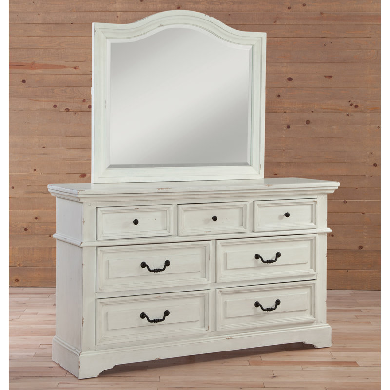 Eamon 64.25'' W 7 - Drawer Dresser, White