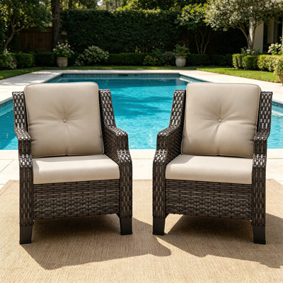 Chaise de patio en osier toutes saisons résistante à la décoloration et coussins (ensemble de 2)
