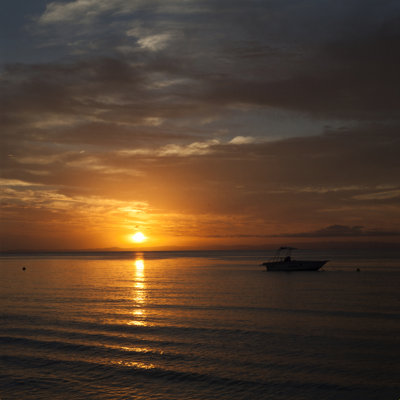 " South Pacific Sunset "