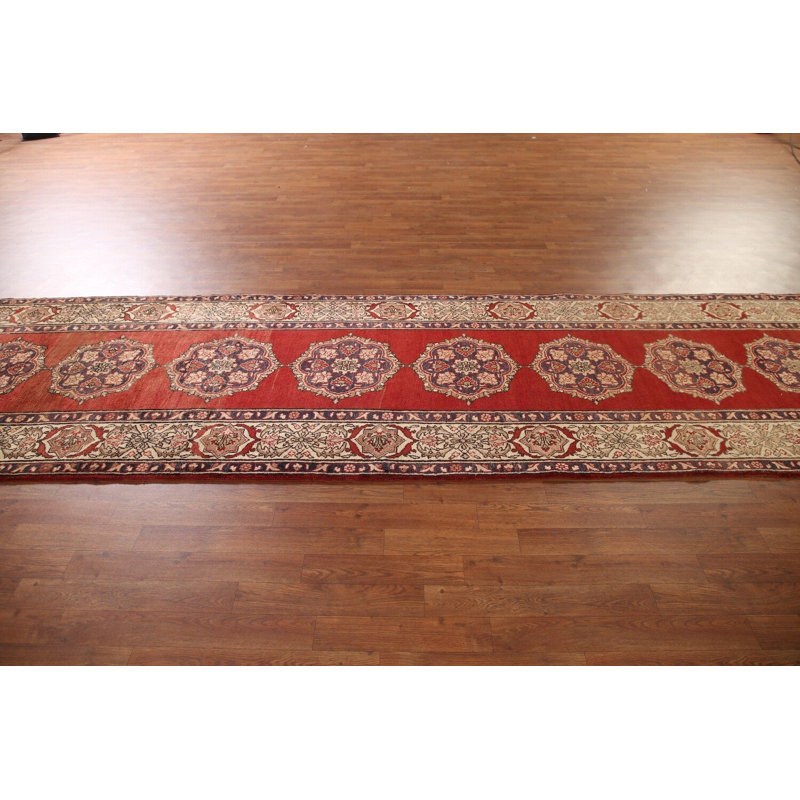 Tapis de couloir traditionnel rouge géométrique 4 x 13