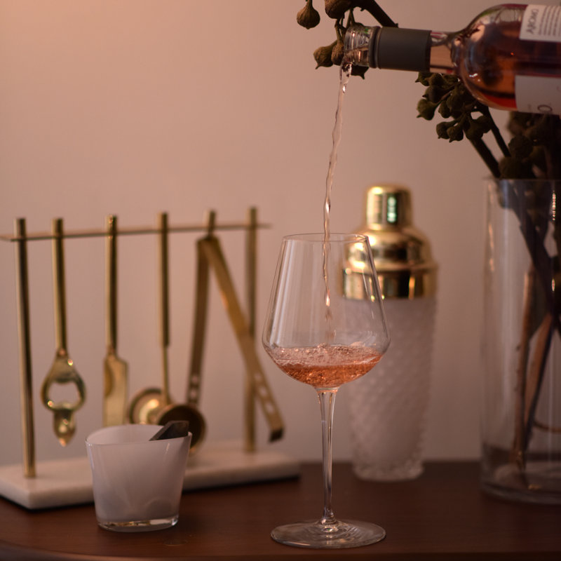 InAlto Uno 15.75 oz. Medium Wine Glasses