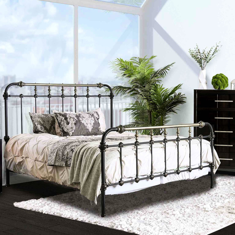 Cadre de lit grand format, noir antique, style transitionnel, accents dorés brossés à la main en métal, 7 broches sur la tête de lit, thermolaqué pour une utilisation dans la chambre à coucher,