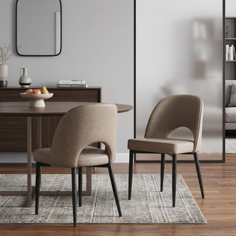 Ensemble de deux chaises d'appoint en similicuir gris