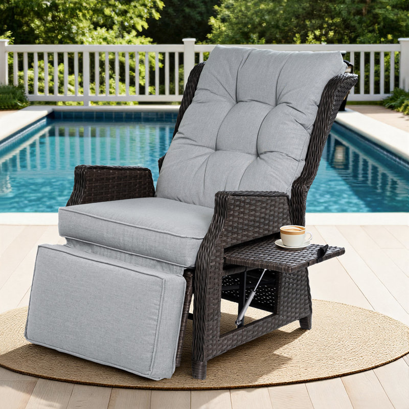 1 Pcs Outdoor Wicker Recliner With Adjustable Back And Footrest, Light Gray