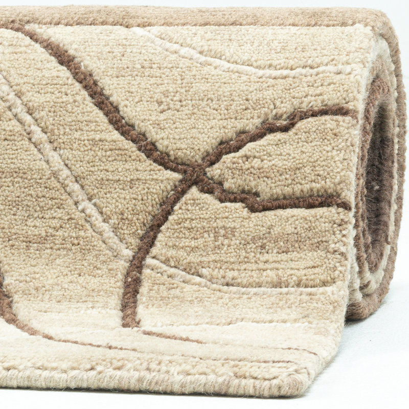 Handmade wool rug, Rectangular 170 x 240cm