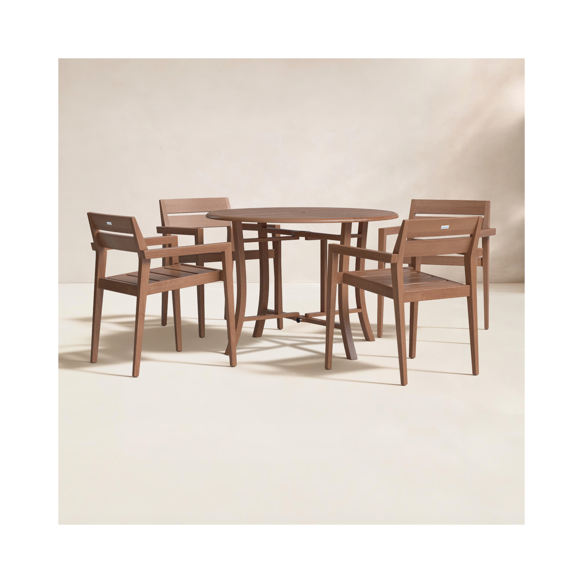 Kinsler Round 4 - Person Dining Set, 30" H x 43" W x 43" D