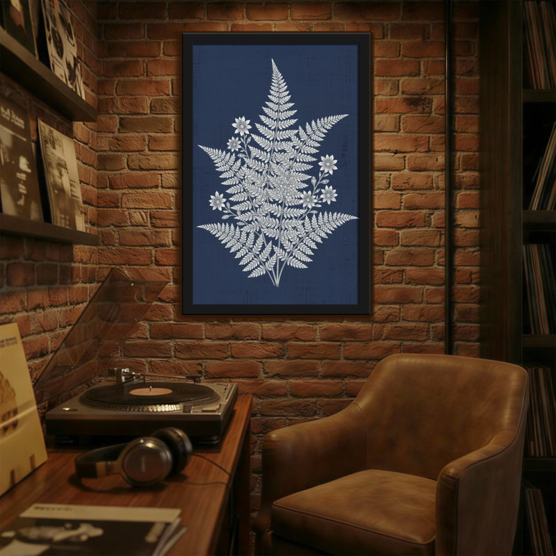 Plantes et fleurs, fougère argentée et fleurs sur fond bleu marine, H 24 po x l 16 po