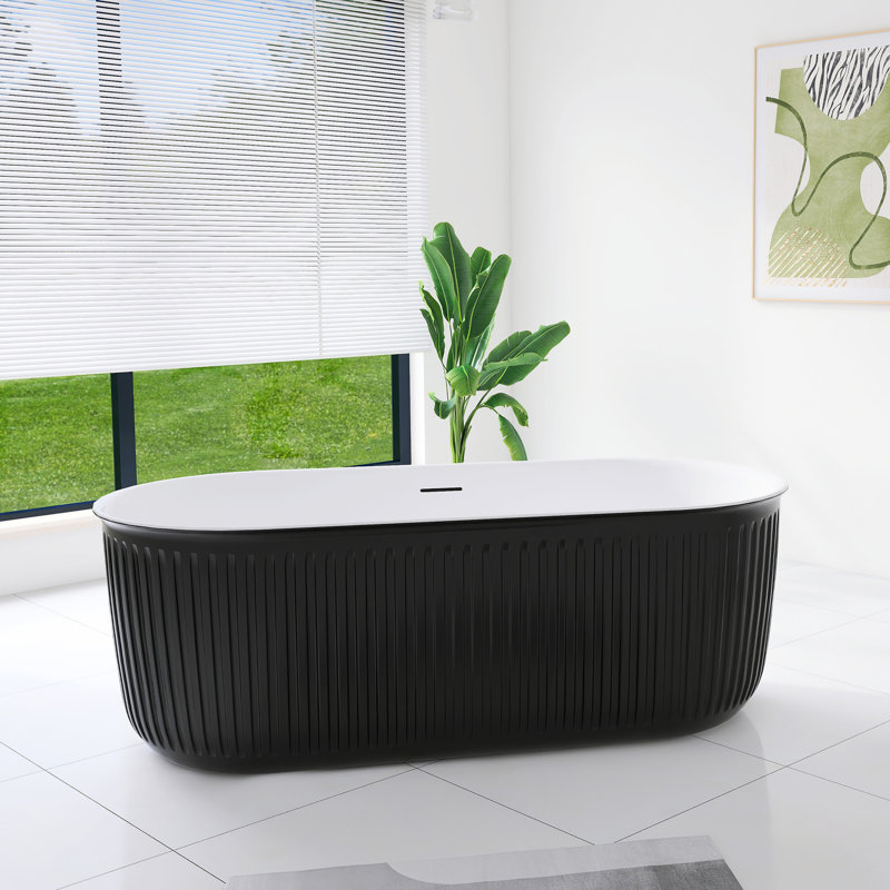 67 po X 31 po Baignoire de trempage autoportante en acrylique noire