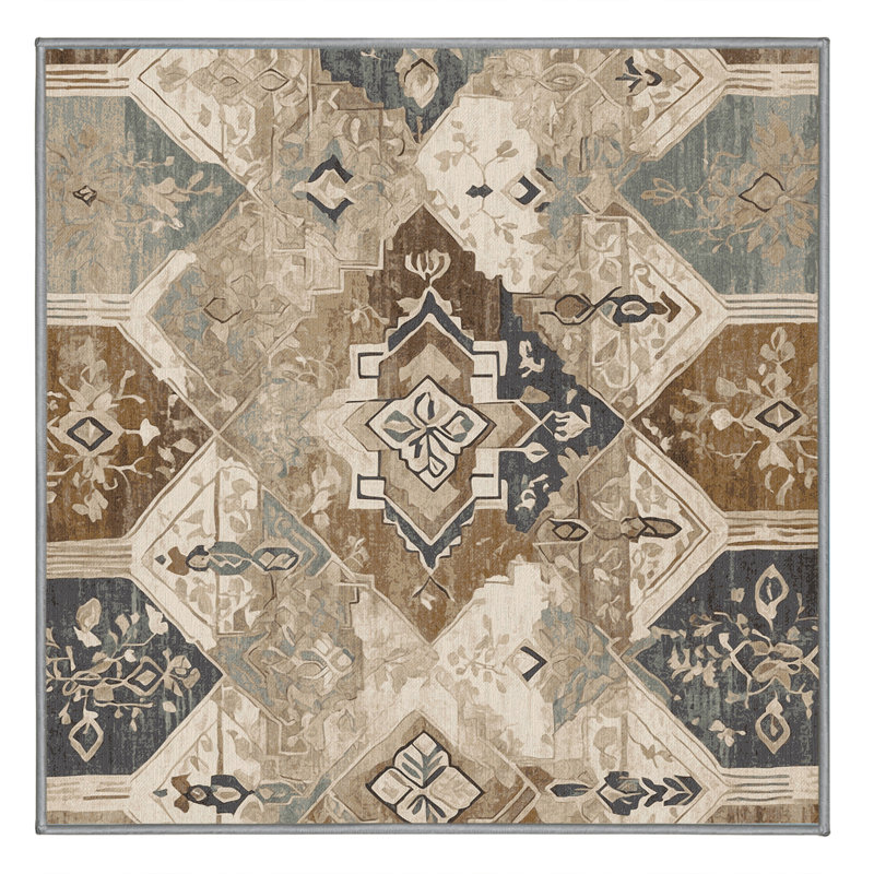 Majestic Emblem Rug, Square 4'