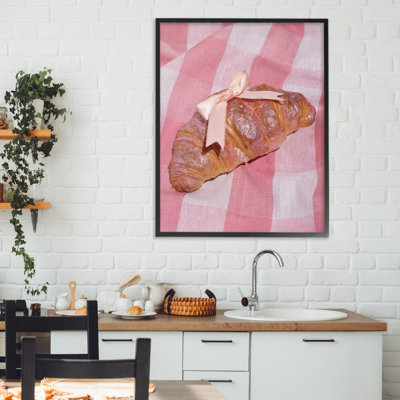 Glam Ribbon Croissant, giclée encadrée, design par Lish Creative