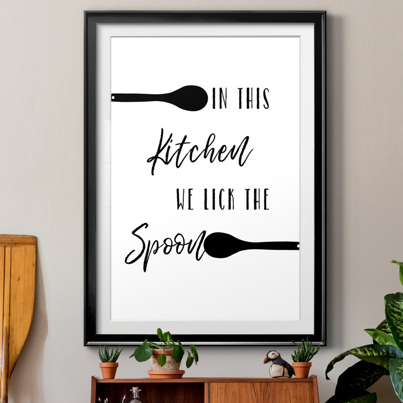 «Lick the Spoon», reproduction de cadre photo sur papier, H 26,5 po x l 36,5 po x P 1,5 po, Papier encadré noir
