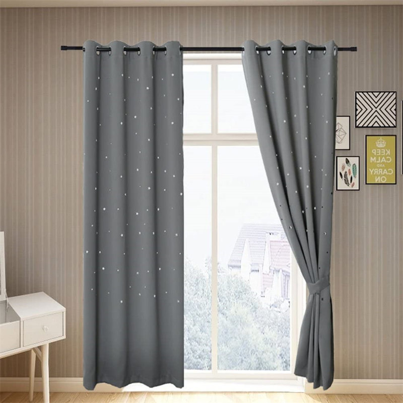 Paire de rideaux occultant et isolants avec œillets Wan, L 52 po x L 95 po, Noir