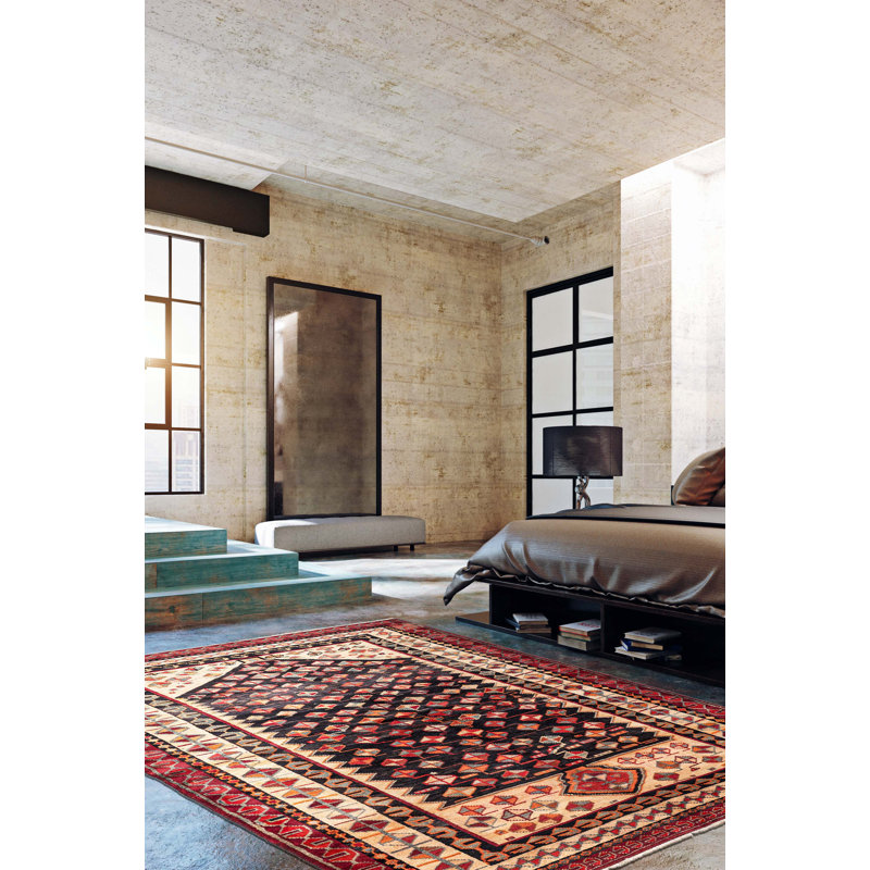Tapis noir, rouge Melis 5 pi 10 po x 8 pi 7 po
