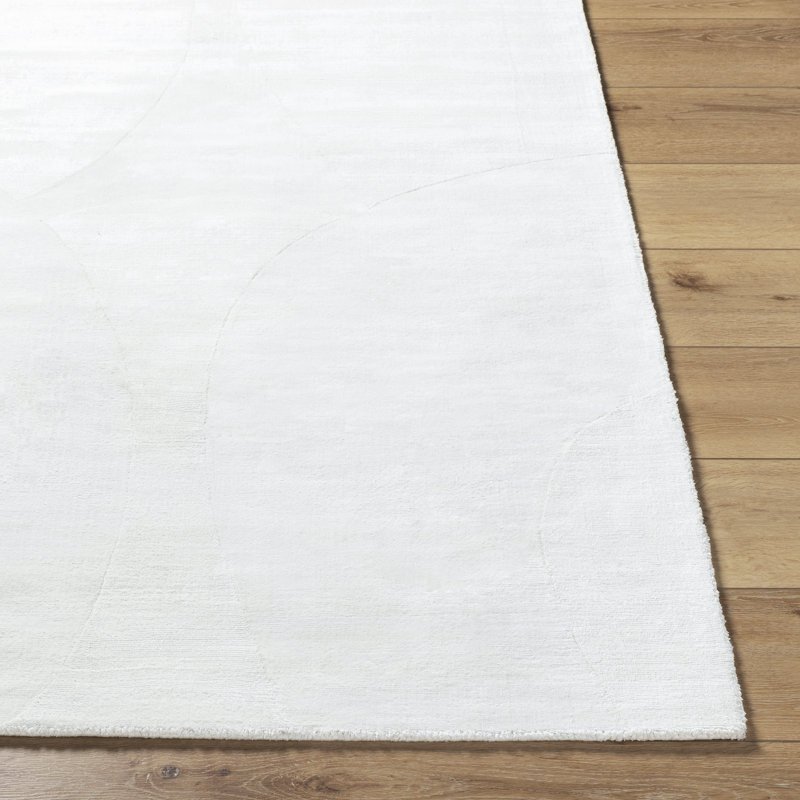 Rectangle Onetta Solid Color Hand Lomed Viscose Area Rug in White, Rectangle 5'7" x 6'