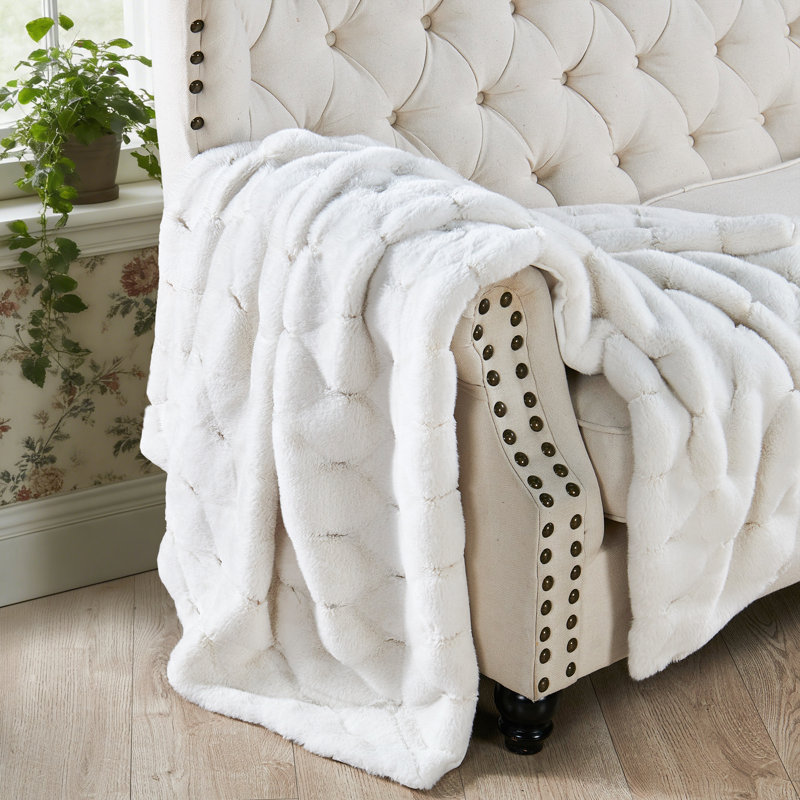 CloudNest Plush Faux Fur Throw Blanket, White