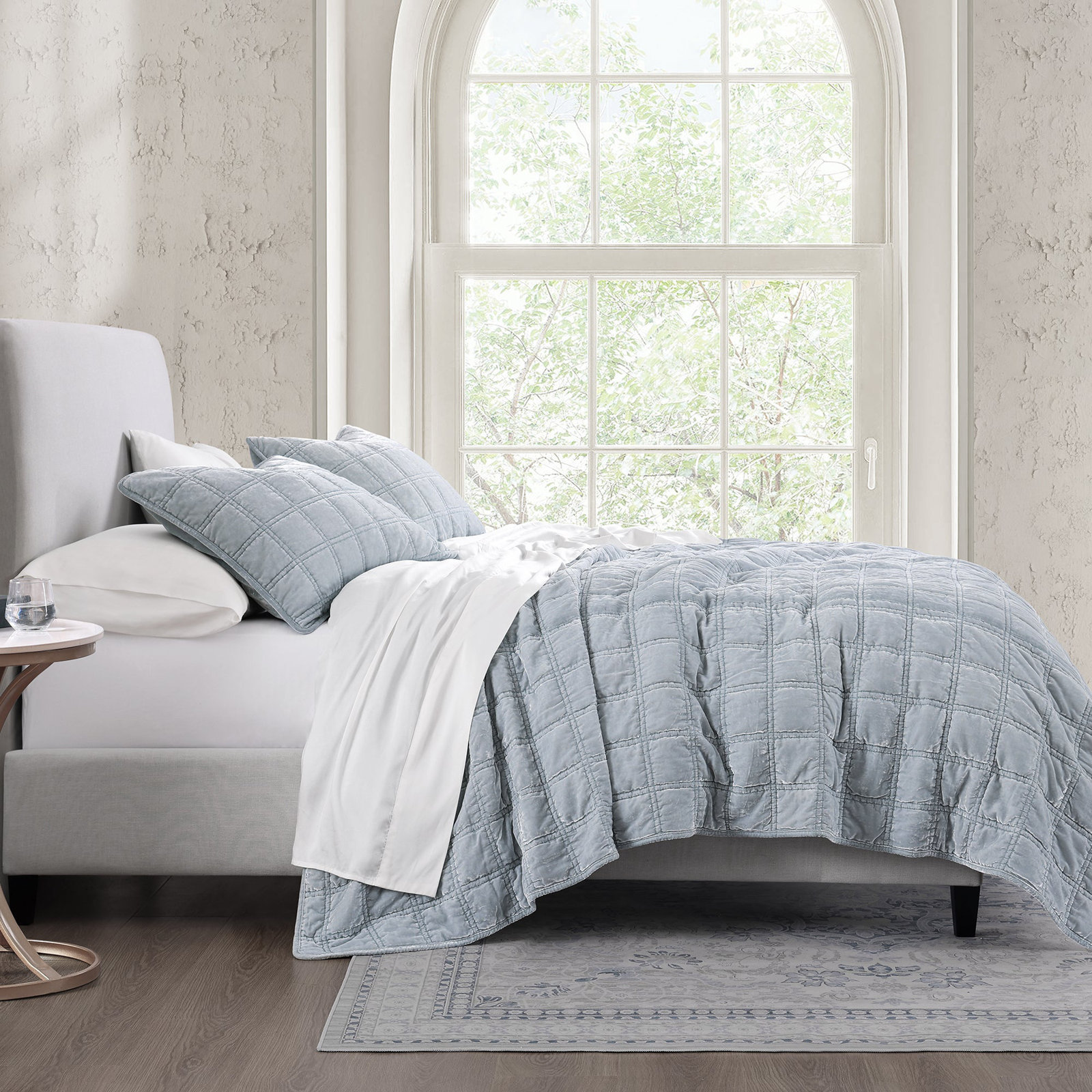 Stella Velvet Quilt Set, King Quilt + 2 King Pillowcases, Ice Blue