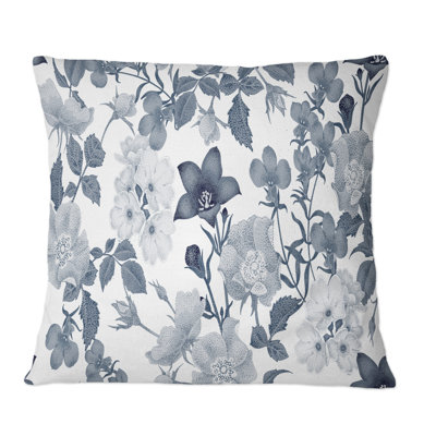 Coussin décoratif à motif de roses blanches dans des tons de gris III