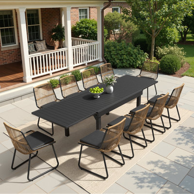 Ensemble de salle à manger d'extérieur extensible en métal pour 6 personnes avec table en aluminium, chaises en résine tressée PE et coussins amovibles