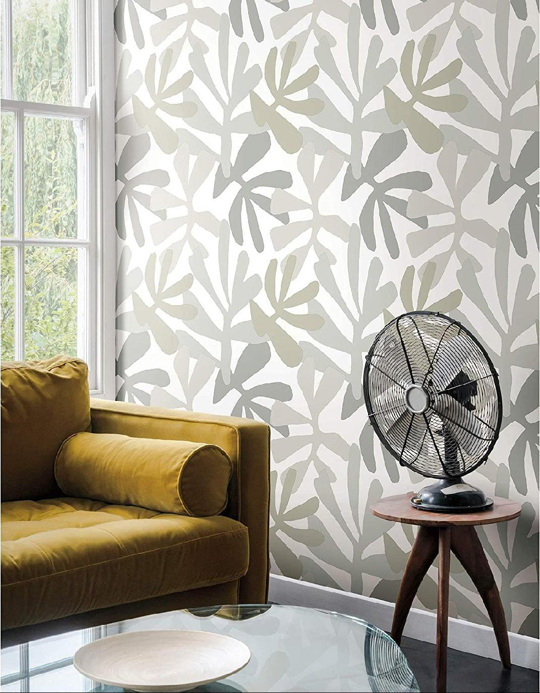 Peel & Stick Floral Wallpaper, Gray/Beige