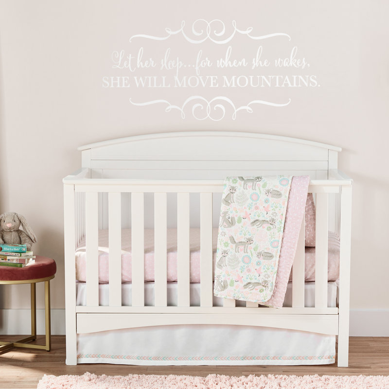 Volant de lit de bébé