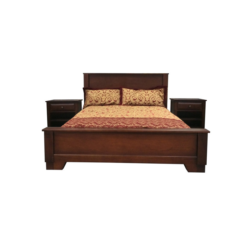 Dannalee Classic Cal-king Set, 3 Pieces: Bed, 2 NightStands
