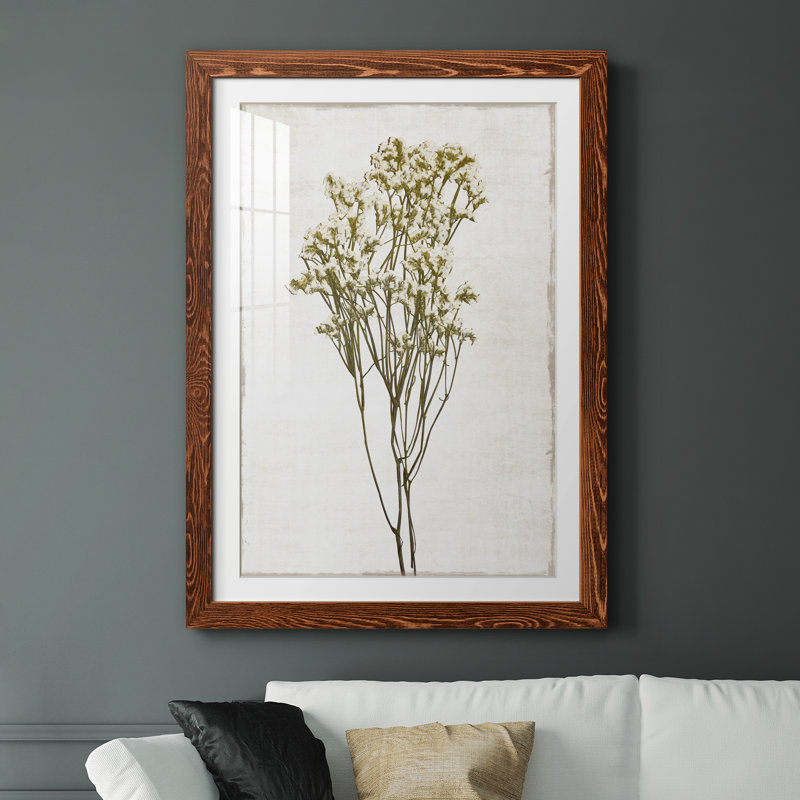 Farmhouse Pressed Flower II - peinture encadrée, H 37,5 po x l 27,5 po x P 1,5 po, Érable