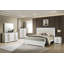 Grand lit de style contemporain