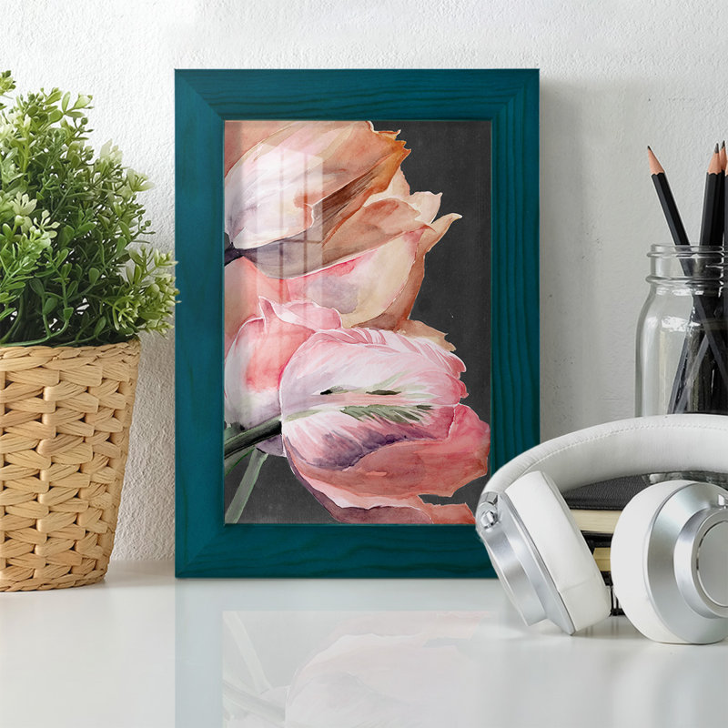 Pastel perroquet tulipes IV encadré sur papier, H 7 po x l 5 po x P 1 po, Bleu