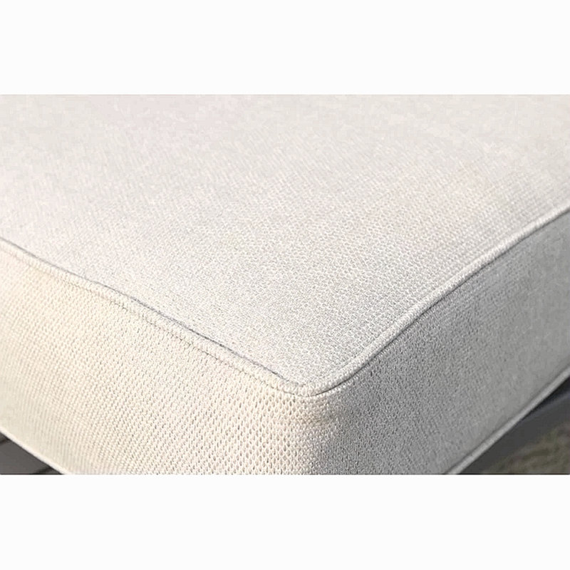 Chaise de patio entièrement assemblée avec coussins, Gris