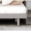 Une base de lit plateforme flottante de conception moderne avec une structure flottante unique qui respire le style. Sa grande taille peut accueillir plusieurs personnes, tandis que son apparence minimaliste complète une variété de styles de chambre à coucher, ajoutant une touche moderne-117529648-117529652