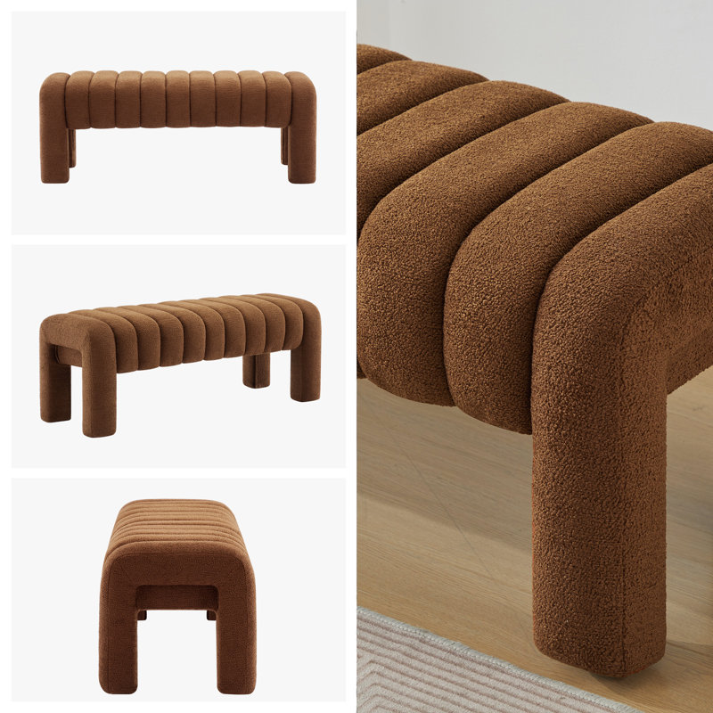 Banc rembourré sans dossier Oyan, Bouclette brune, H 17 po x l 43,3 po x P 17,3 po
