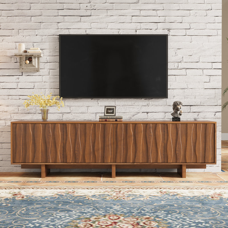 Meuble télé pour téléviseur de 75 po ou moins, console média avec portes d'armoire texturées et rangement, bois, style transitionnel, salon
