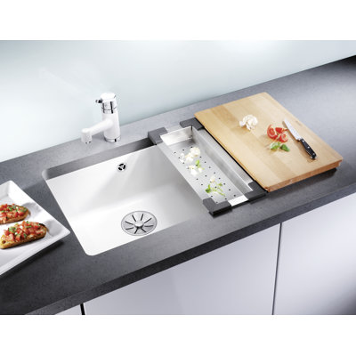 Subline Undermount Kitchen Sink