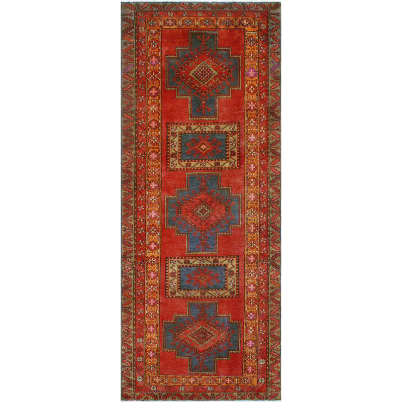Khylar Distressed Bryson Red Runner