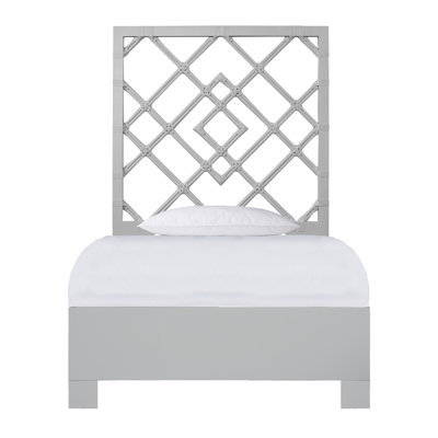 Darien Bed