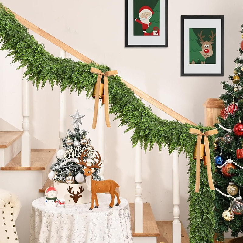 Guirlande en cèdre et pin artificiels - Vert - Faux verdure réaliste avec lumières pour l'intérieur et l'extérieur